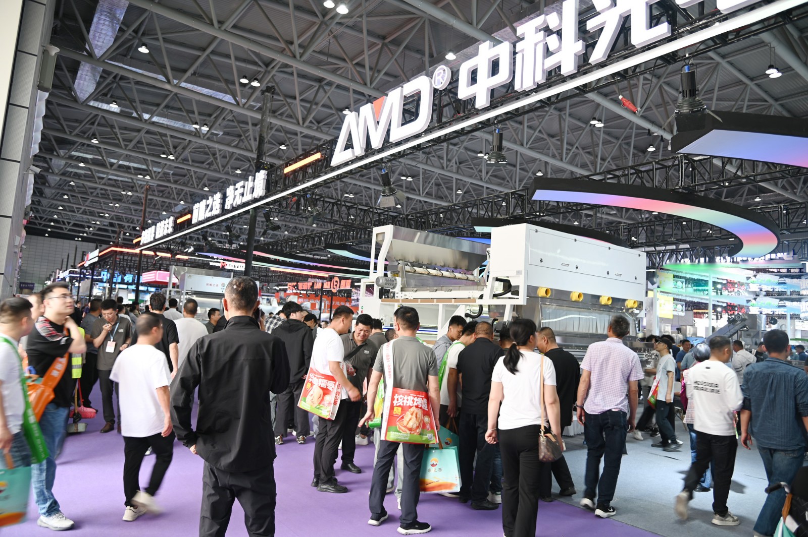 http://maifakai.cn/Upload/ueditor/1745292919620130.jpg