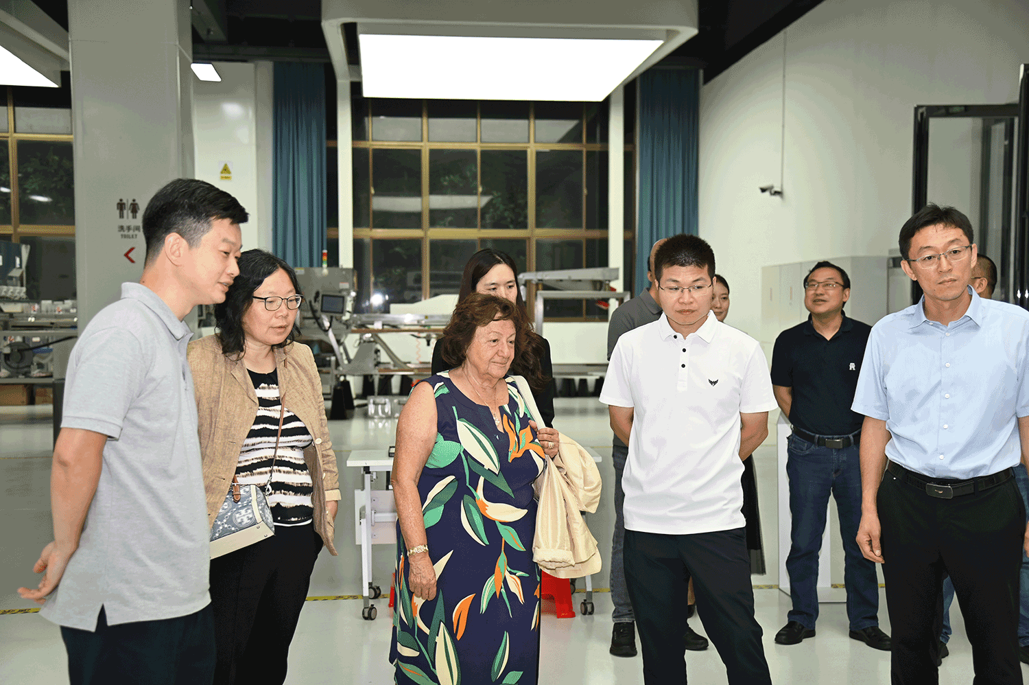 http://maifakai.cn/Upload/ueditor/1758787379689141.png