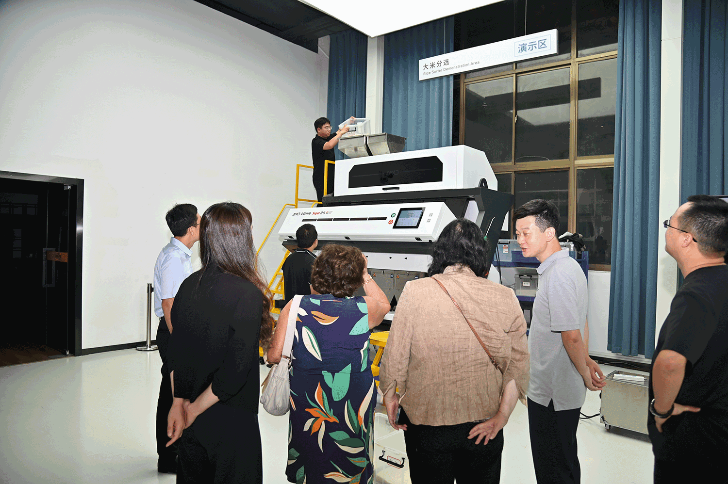 http://maifakai.cn/Upload/ueditor/1758787602677957.png